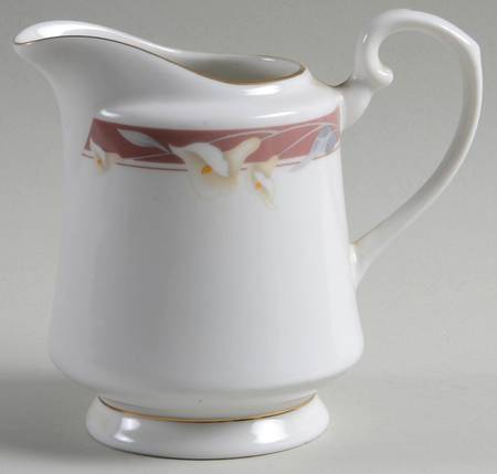 Taupe Fantasy Creamer