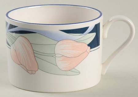 Tres Bon Flat Cup