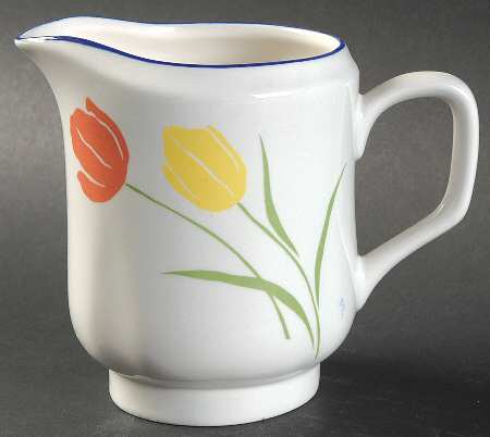 Tulips Creamer