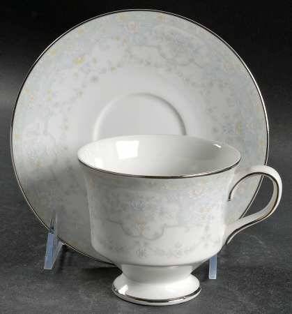 Waldwick Footed Cup & Saucer Set