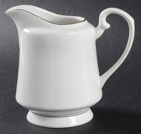 Whitelace Creamer