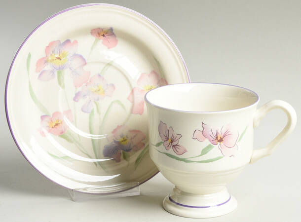 Windsor Footed Cup & Saucer Set