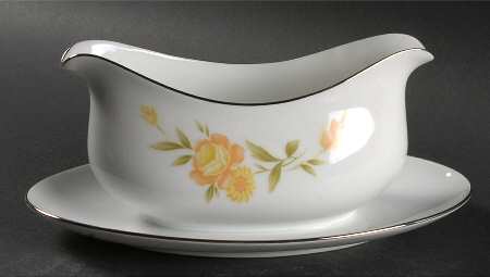 Wild Rose Gravy Boat with Attached Underplate