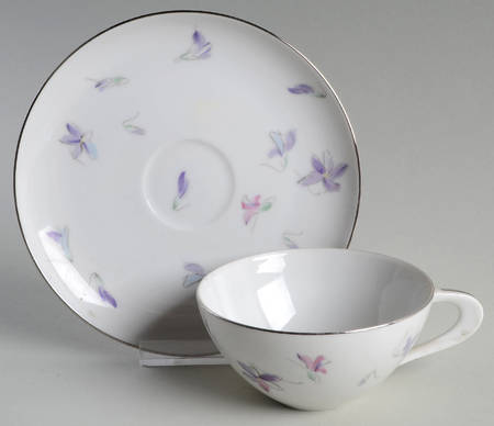 Wood Violet Flat Cup & Saucer Set