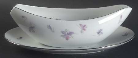 Wood Violet Gravy Boat & Underplate/Relish