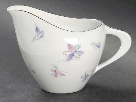 Wood Violet Creamer