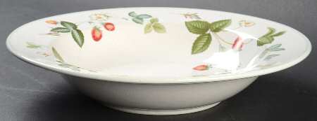 Berry Patch Rim Soup Bowl