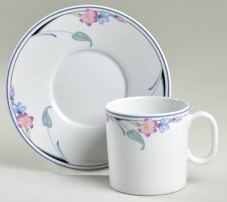 Fleur Flat Cup & Saucer Set