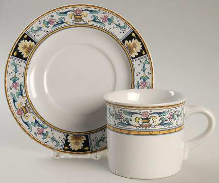 Florentina Flat Cup & Saucer Set