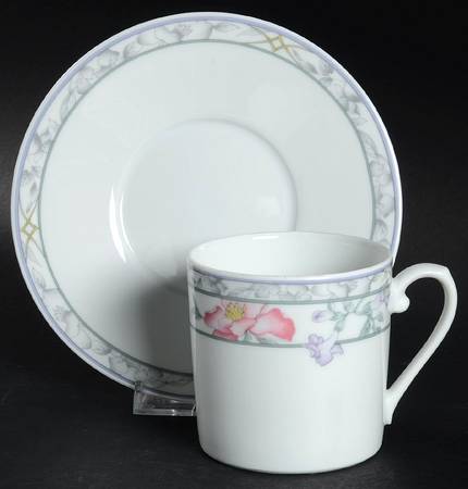 Fresh Bouquet Flat Cup & Saucer Set