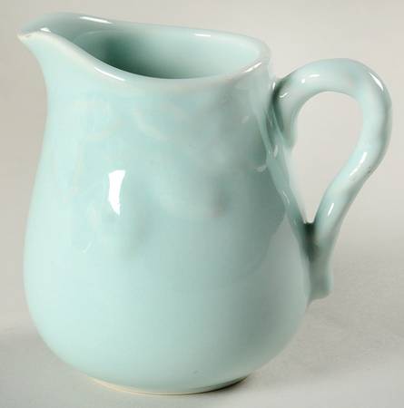 Fruit Promenade Mint Creamer