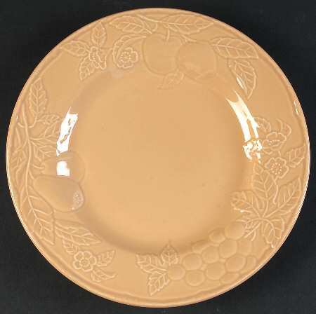 Fruit Promenade Peach Salad Plate