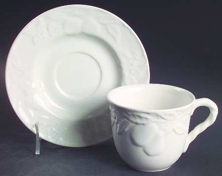 Fruit Promenade White Flat Cup & Saucer Set