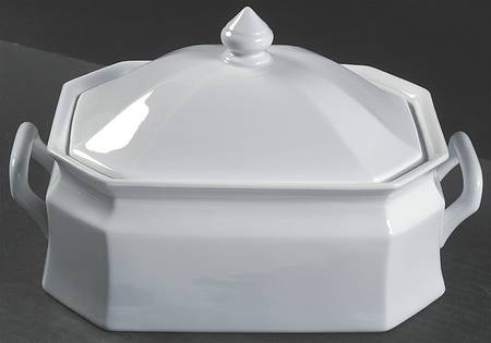 Maison Blanche 2 Quart Oval Covered Casserole by Savoir Vivre