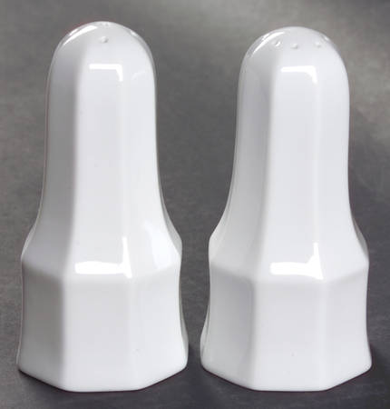 Maison Blanche Salt & Pepper Set by Savoir Vivre