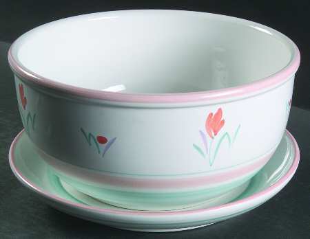Soft Touch Pierced Berry Bowl and Underplate