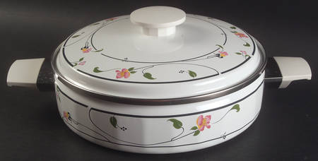 Spring Fantasy 3 Quart Metal Covered Casserole