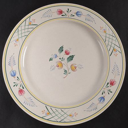 Treillage 12" Chop Plate (Round Platter)