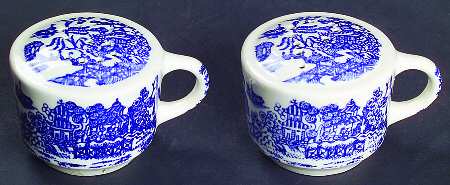 Blue Willow Salt & Pepper Set