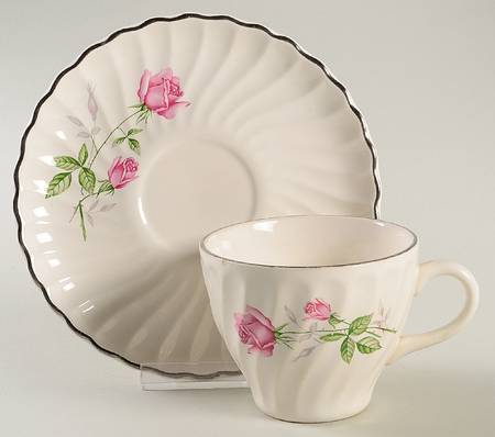 Dorset Flat Cup & Saucer Set