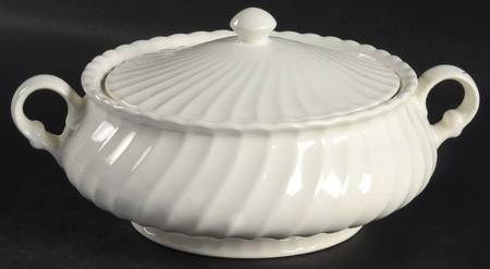 White Swirl Round Covered Vegetable