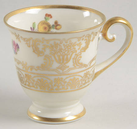 18557 Footed Demitasse Cup