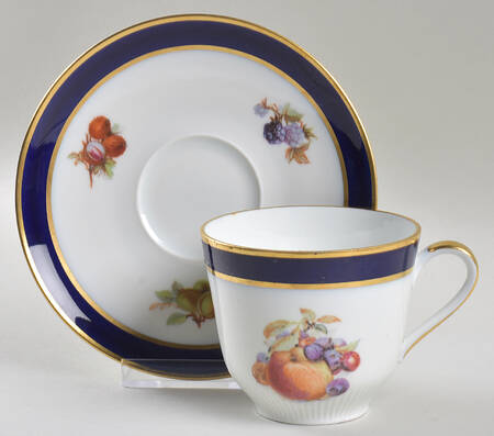Bountiful Flat Cup & Saucer Set