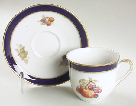 Bountiful Flat Cup & Saucer Set