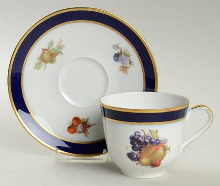 Bountiful Flat Cup & Saucer Set