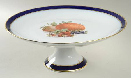 Bountiful 11" Diameter Pedestal Cake Stand