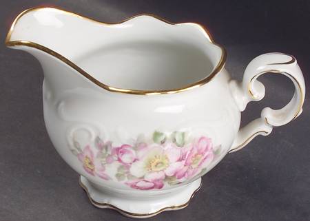Briar Rose (Gold Trim) Creamer