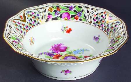 Chateau Dresden-Royal Dresner Art 8" Pierced Round Bowl