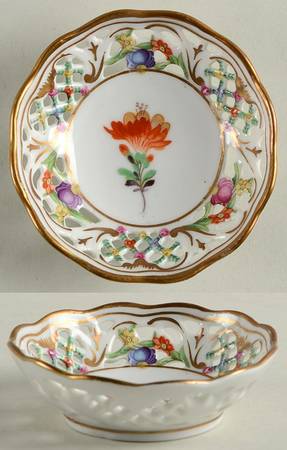 Chateau Dresden-Royal Dresner Art Nut Dish
