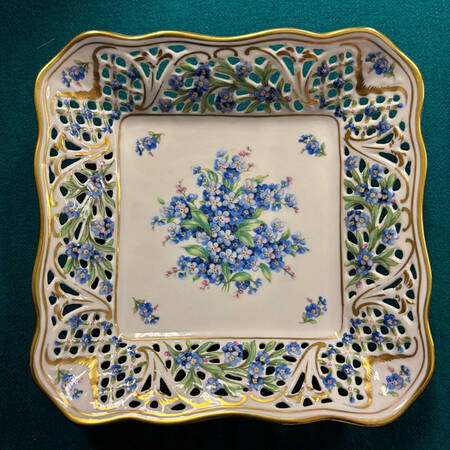 Chalet Forget Me Not (Pierced) 8" Large Square Bon Bon