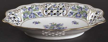 Chalet Forget Me Not (Pierced) 8" Pierced Oval Bowl