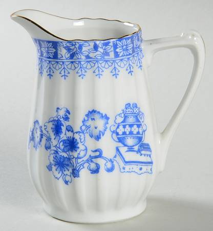 China Blau Creamer