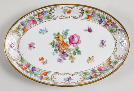 Dresdner Art (Smooth) 10" Oval Serving Platter