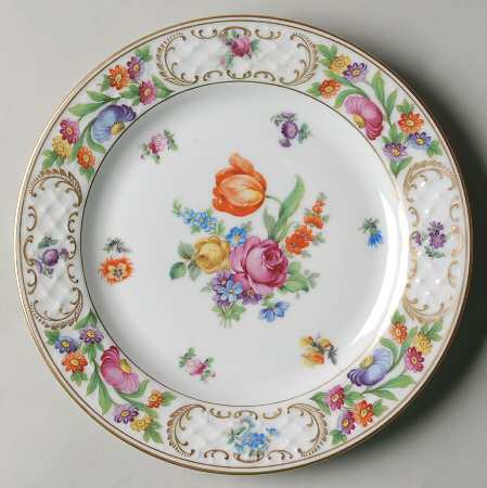 Dresdner Art (Smooth) Salad/Dessert Plate by Schumann - Bavaria
