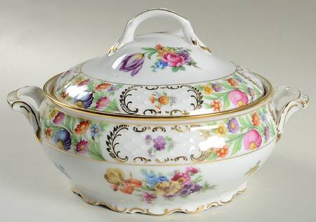 Dresdner Art (Smooth) Round Covered Vegetable