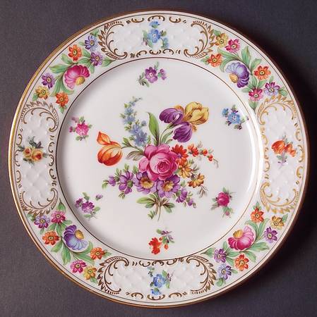 Dresdner Art (Smooth) Plate Wall