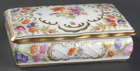 Empress Dresden Flowers Cigarette Box & Lid