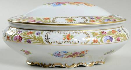 Empress Dresden Flowers Oval Box & Lid