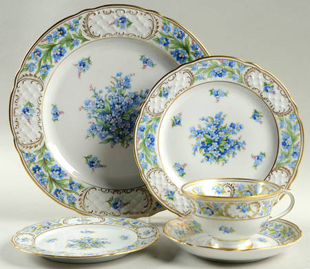 Forget Me Not (Rim, Not Pierced) 40 Piece Estate Set