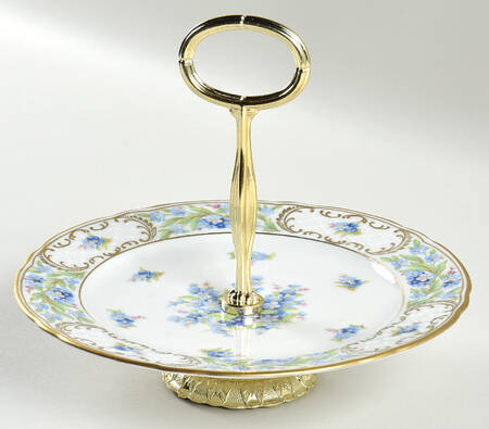 Forget Me Not (Rim, Not Pierced) 6 1/2"-7 1/2" Footed Cheese Plate w/ Glass Dome HC