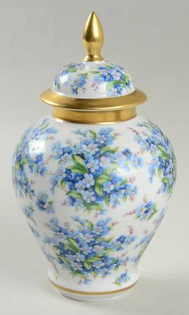 Forget Me Not (Rim, Not Pierced) Large Ginger Jar & Lid