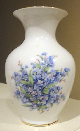 Forget Me Not (Rim, Not Pierced) 6" Vase
