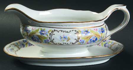 Forget Me Not (Rim, Not Pierced) Gravy Boat with Attached Underplate