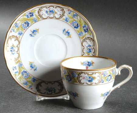 Forget Me Not (Rim, Not Pierced) Flat Cup & Saucer Set