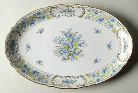 Forget Me Not (Rim, Not Pierced) 15" Oval Serving Platter