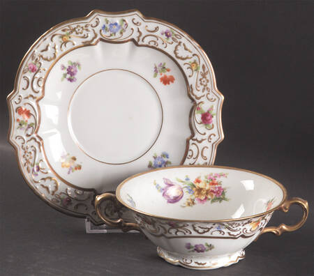 Garland (84287-18450) Footed Cream Soup Bowl & Saucer Set